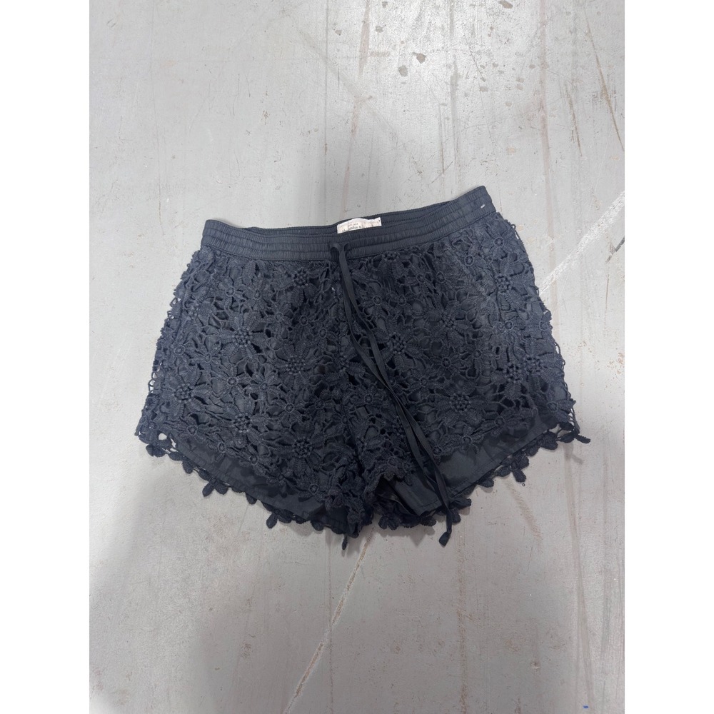 Abercrombie & Fitch Black Floral Crochet Lace Shorts Small - Picture 3 of 6